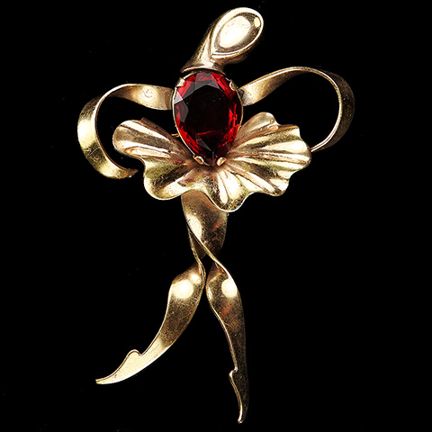 Boucher Sterling Mexico Gold and Ruby Ballerina Dancing an Entrechat Pin