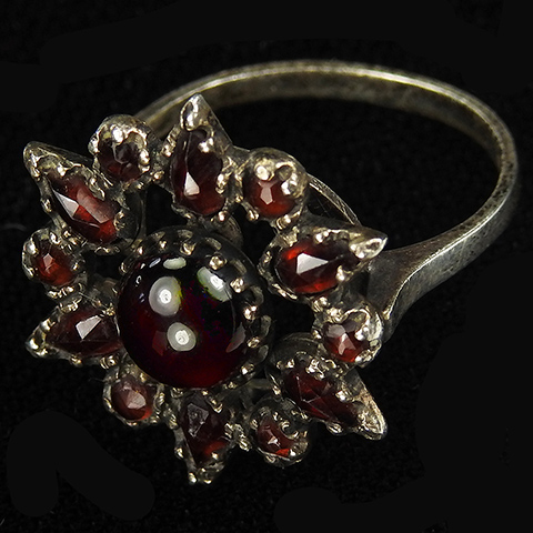 Deco Sterling Star Motif Garnet Finger Ring