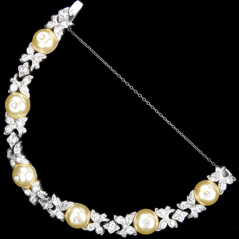 Trifari 'Alfred Philippe' Shoebutton Pearls Bracelet
