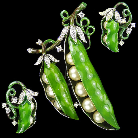 Trifari 'Alfred Philippe' Green Enamel and Pearls Double Peas in the Pod Peapod Pin and Clip Earrings Set